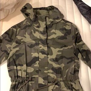 Forever 21 Camo jacket size medium
